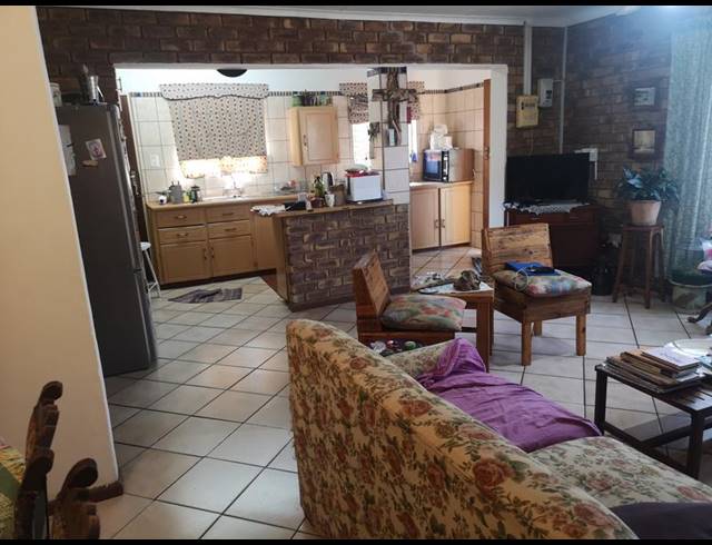 3 BEDROOM HOUSE FOR SALE IN MODIMOLLE